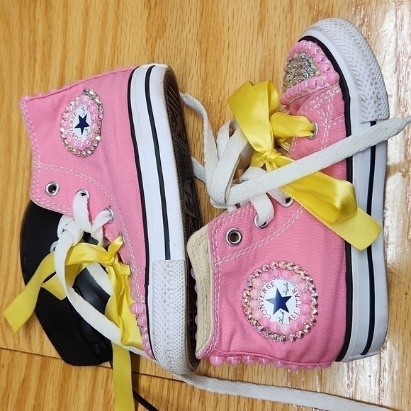 Converse All Star Chuck Taylor Blinged Out Toddler Size 7. - Picture 3 of 6